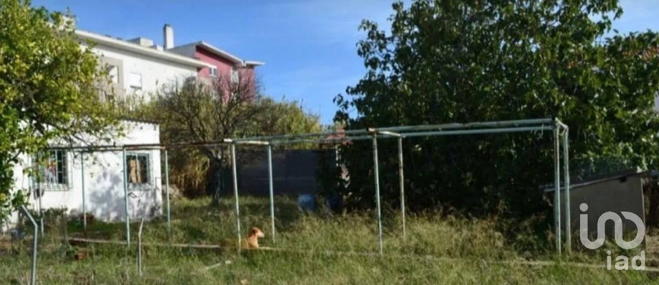 Terreno em Ajuda de 2 000 m²