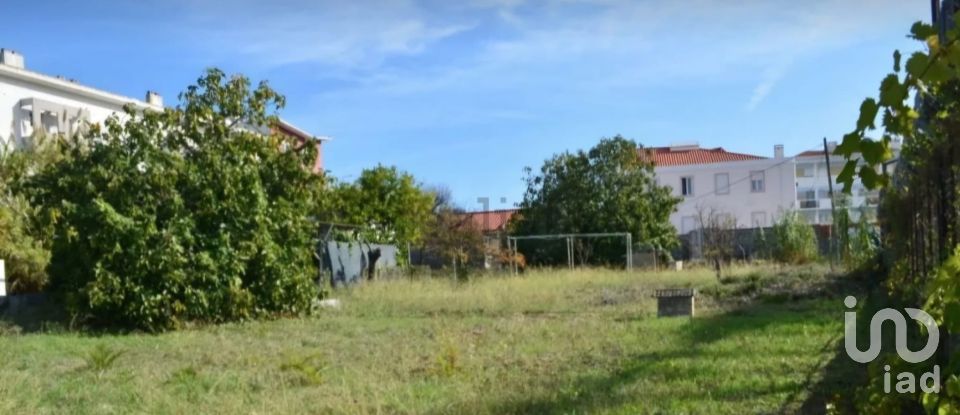 Terreno em Ajuda de 2 000 m²