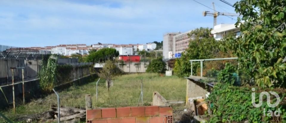 Terreno em Ajuda de 2 000 m²