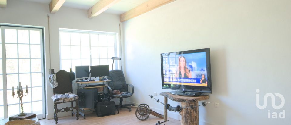 Maison T3 à Arrimal e Mendiga de 509 m²