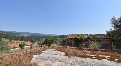 Maison T3 à Podentes de 288 m²