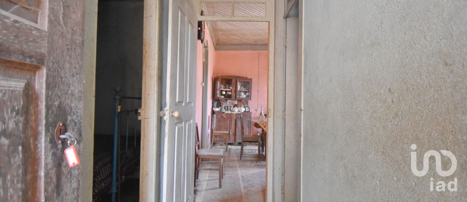 Maison T3 à Podentes de 288 m²