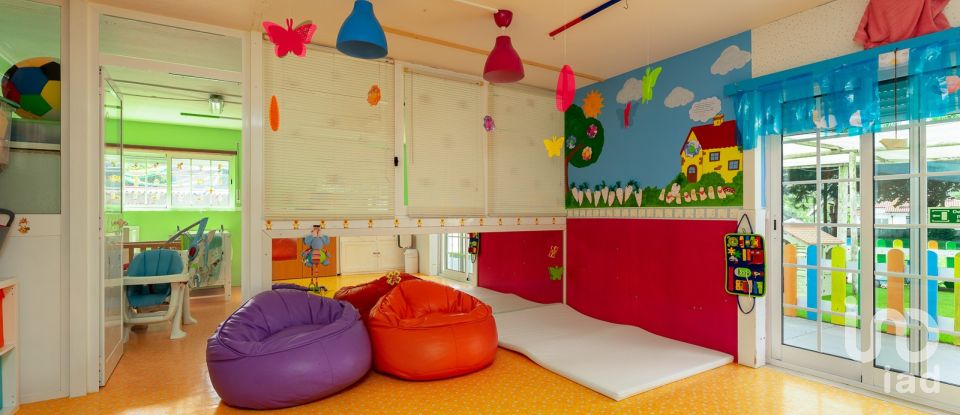 Maison T4 à Colmeias e Memória de 616 m²