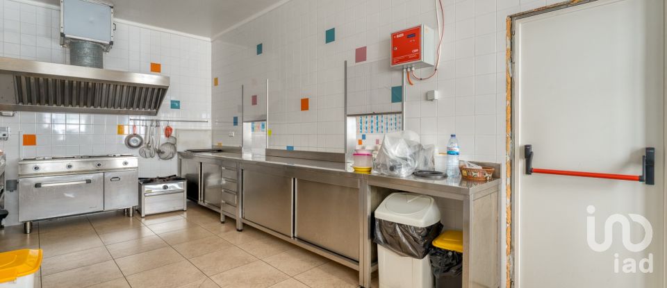 Maison T4 à Colmeias e Memória de 616 m²