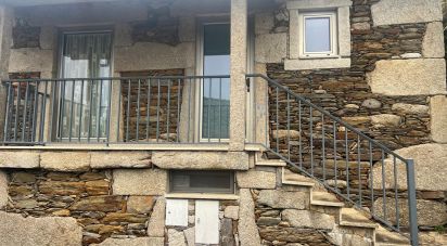 Maison T2 à Carvalhais e Candal de 131 m²