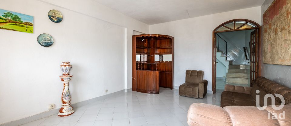 Maison T3 à Aljubarrota de 220 m²