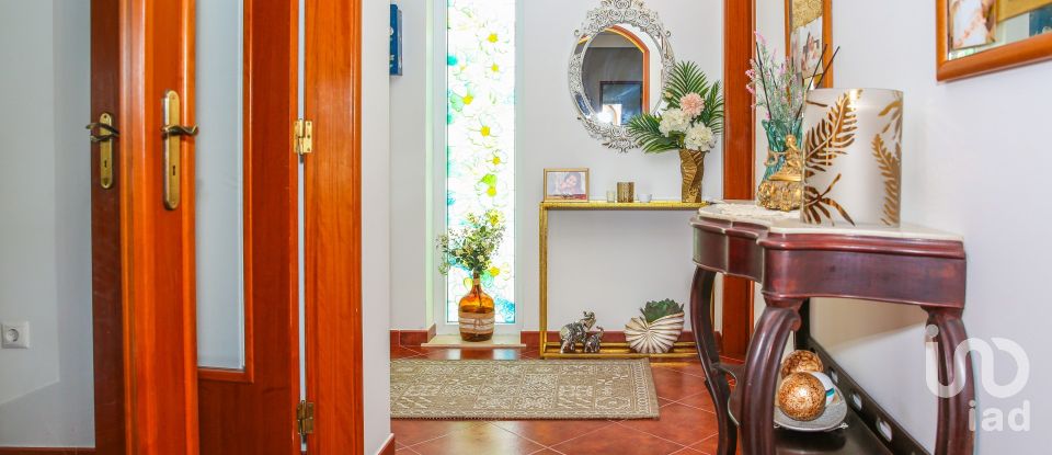 Moradia T3 em Lourinhã e Atalaia de 475 m²