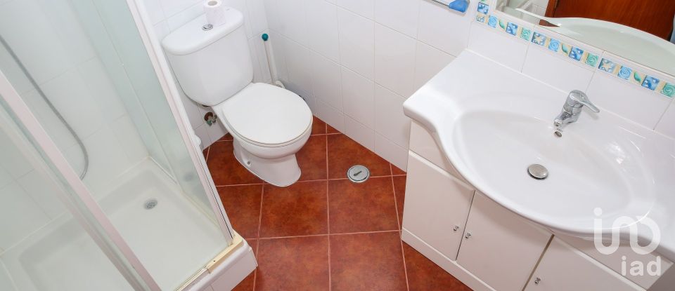 Moradia T3 em Lourinhã e Atalaia de 475 m²