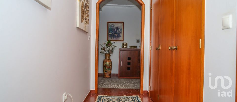 Moradia T3 em Lourinhã e Atalaia de 475 m²