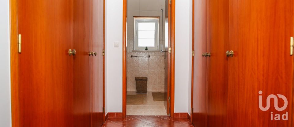 Moradia T3 em Lourinhã e Atalaia de 475 m²