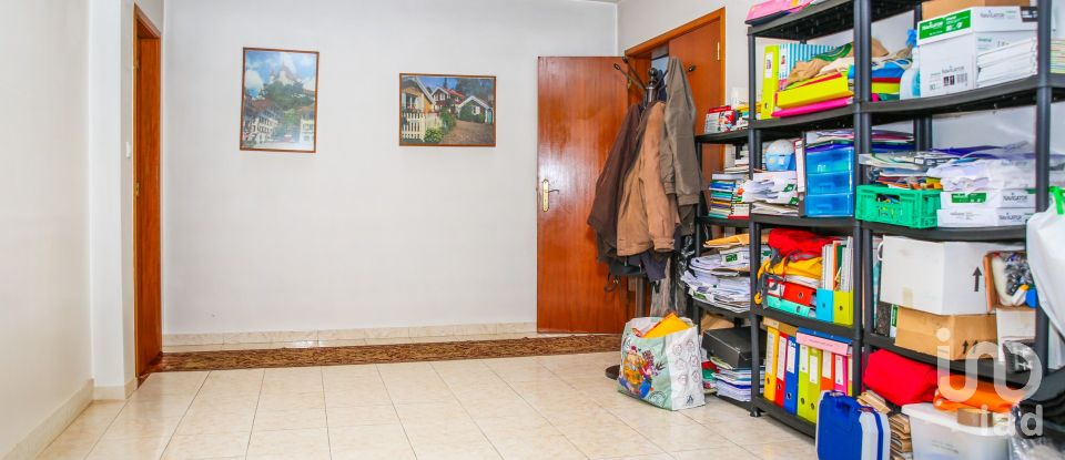 Moradia T3 em Lourinhã e Atalaia de 475 m²