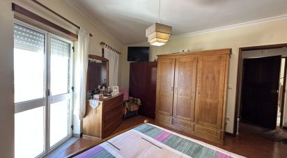 Bâtiment à Gouveia de 638 m²