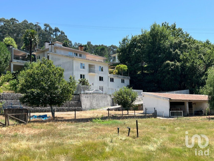 Quinta T4 em Castelões de 643 m²