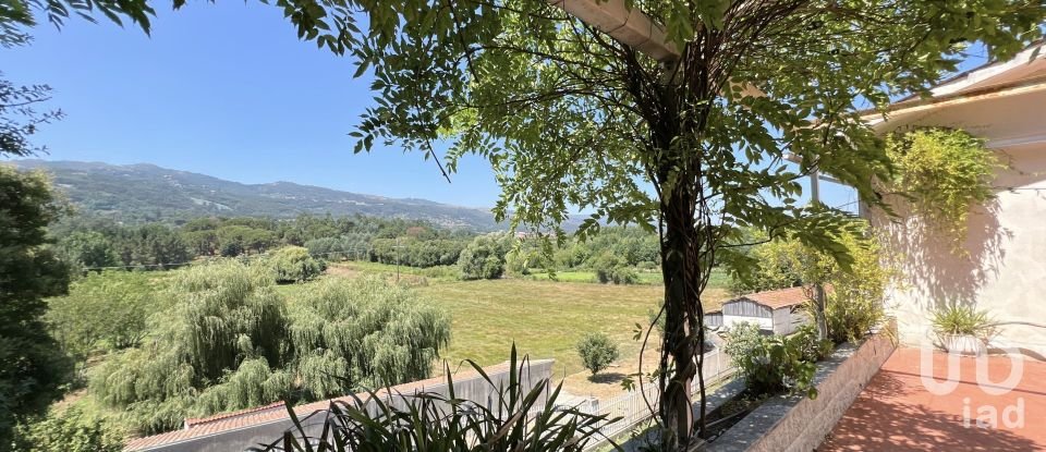 Quinta T4 em Castelões de 643 m²