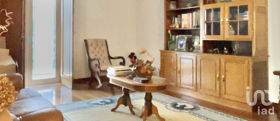 Quinta T4 em Castelões de 643 m²