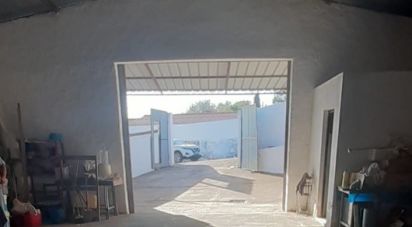 Parking/garage/box à Brinches de 98 m²