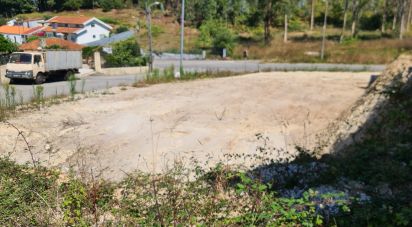 Terrain à bâtir à Santa Maria da Feira, Travanca, Sanfins e Espargo de 585 m²