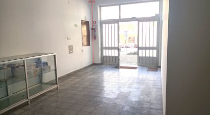 Boutique/Local commercial à Vila Franca de Xira de 110 m²