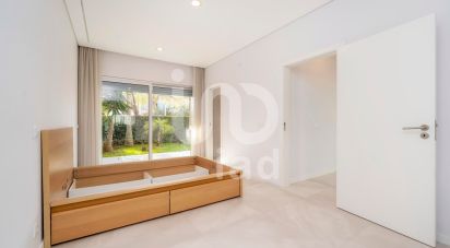 Maison T5 à Montenegro de 243 m²