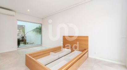 Maison T5 à Montenegro de 243 m²