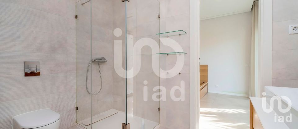 House T5 in Montenegro of 243 m²