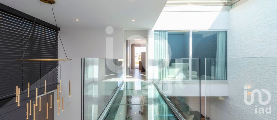 House T5 in Montenegro of 243 m²