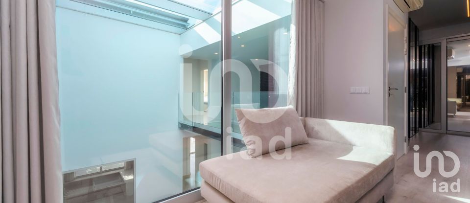 House T5 in Montenegro of 243 m²