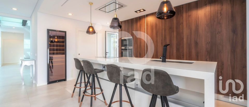 House T5 in Montenegro of 243 m²