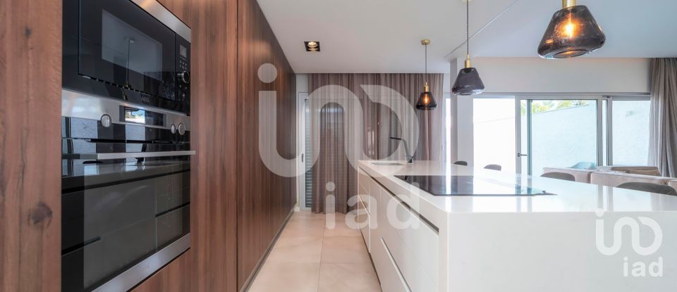 House T5 in Montenegro of 243 m²