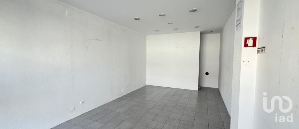 Shop / premises commercial in Amarante (São Gonçalo), Madalena, Cepelos e Gatão of 30 m²