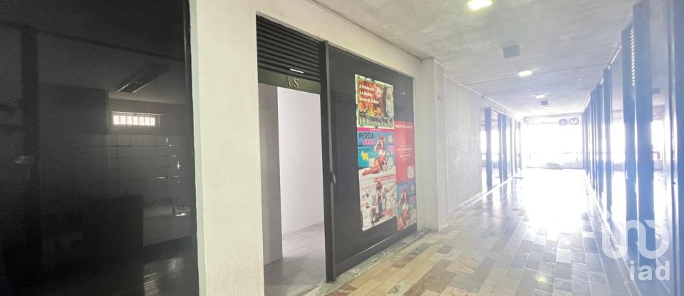 Shop / premises commercial in Amarante (São Gonçalo), Madalena, Cepelos e Gatão of 30 m²