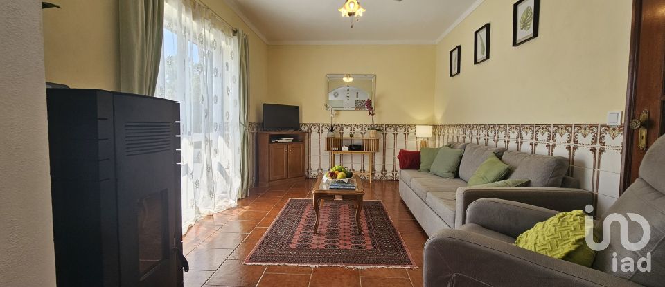 Moradia T3 em Almoster de 93 m²