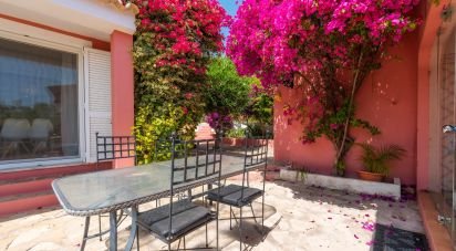 Maison T4 à Santa Bárbara de Nexe de 201 m²