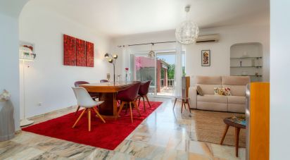 Maison T4 à Santa Bárbara de Nexe de 201 m²