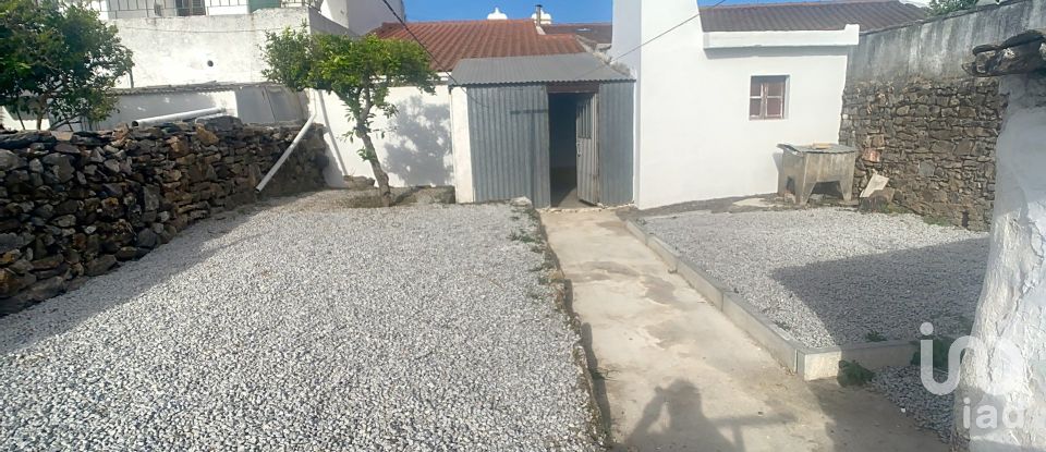 House T2 in Barbacena e Vila Fernando of 72 m²