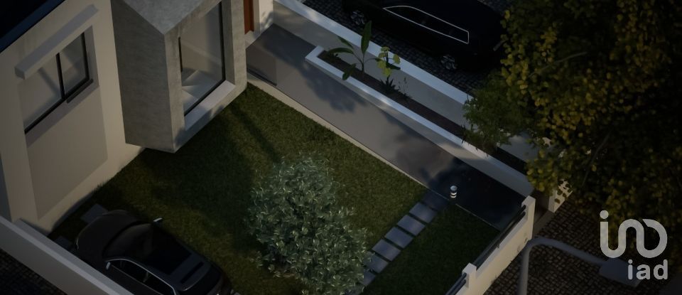 Casa T3 em Azeitão (São Lourenço e São Simão) de 180 m²