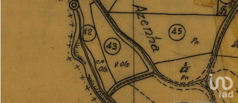 Terreno em Azueira e Sobral da Abelheira de 8 187 m²