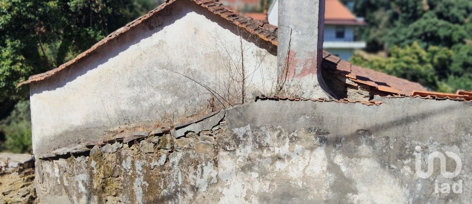 Casa de aldeia T2 em Castanheira de Pêra e Coentral de 98 m²