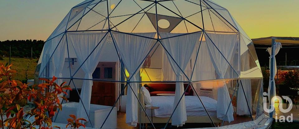 Camping à Estremoz (Santa Maria e Santo André) de 525 m²