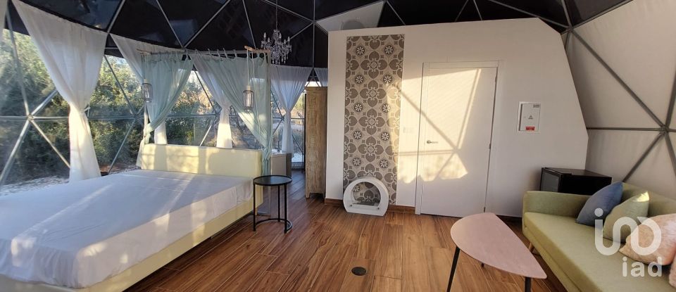 Camping à Estremoz (Santa Maria e Santo André) de 525 m²