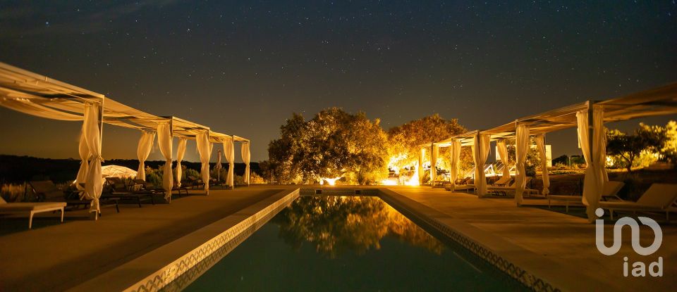 Camping à Estremoz (Santa Maria e Santo André) de 525 m²