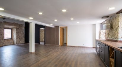 Bâtiment à Monchique de 366 m²