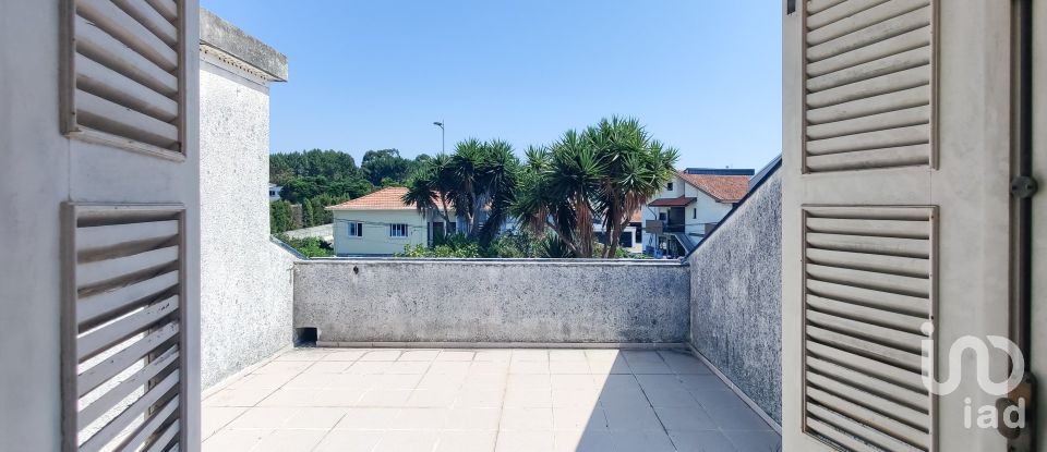 Maison T4 à Canidelo de 177 m²