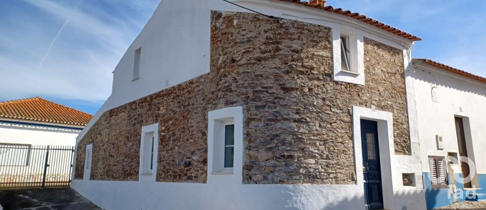 Maison T2 à Sabóia de 95 m²