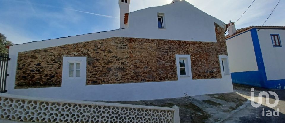 Maison T2 à Sabóia de 95 m²