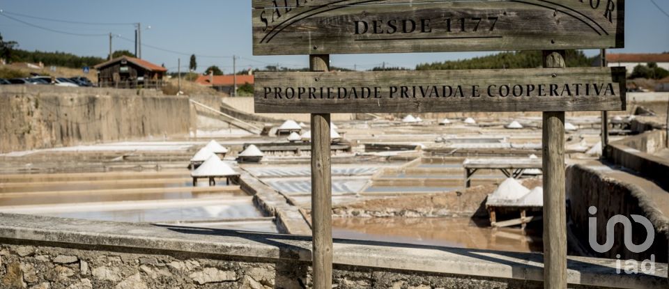 Land in Rio Maior of 306 m²