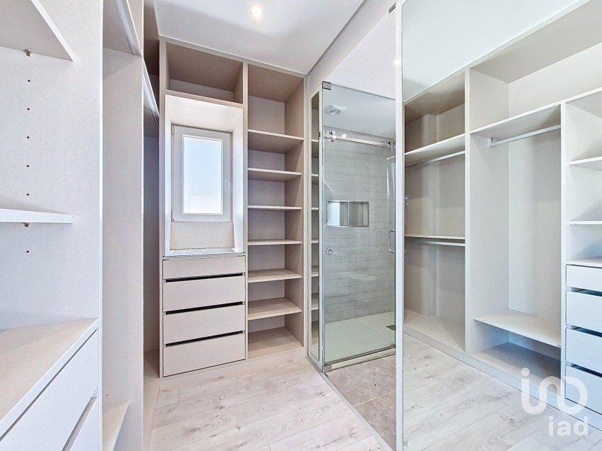 Maison T3 à Ericeira de 227 m²