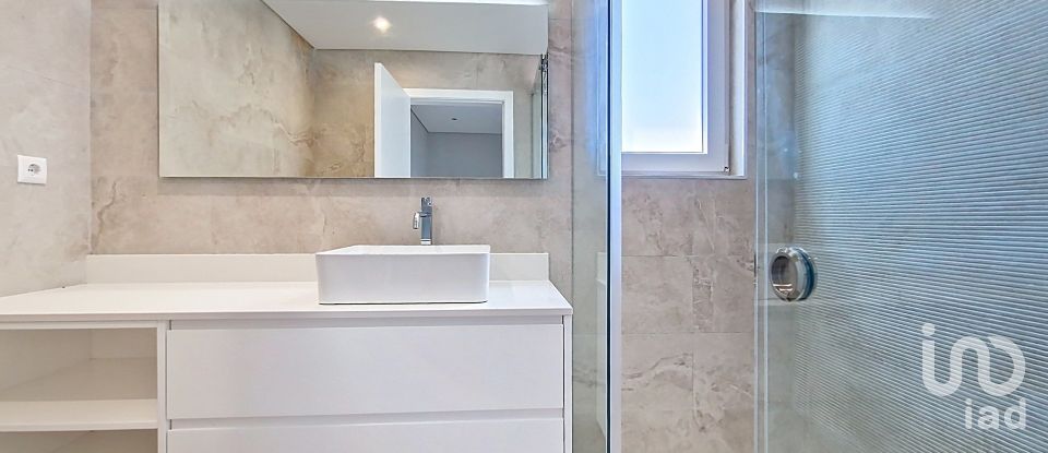 Maison T3 à Ericeira de 227 m²