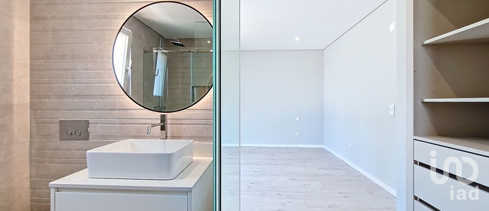 Maison T3 à Ericeira de 227 m²