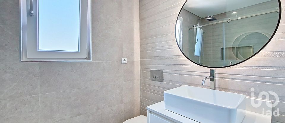 Maison T3 à Ericeira de 227 m²